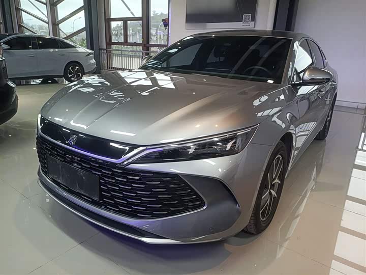 Фото 2 - BYD Qin L
