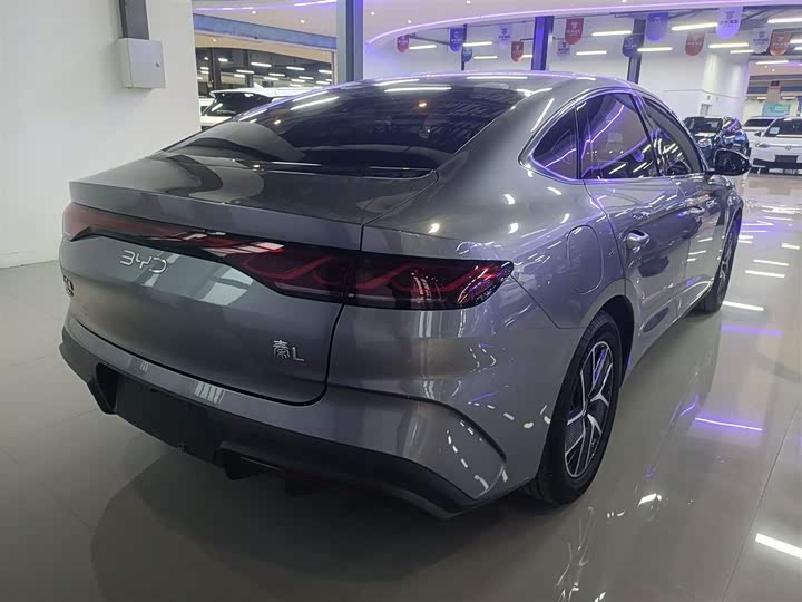 Фото 7 - BYD Qin L