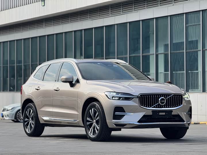 Фото 3 - Volvo XC60