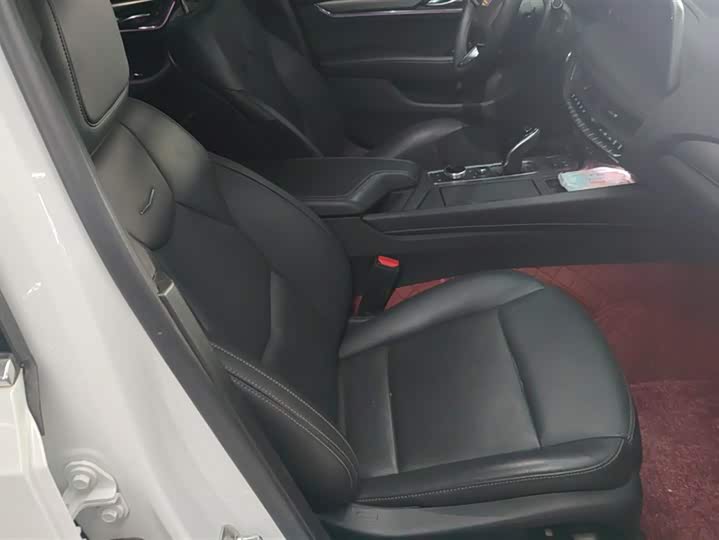 Фото 8 - Cadillac CT5