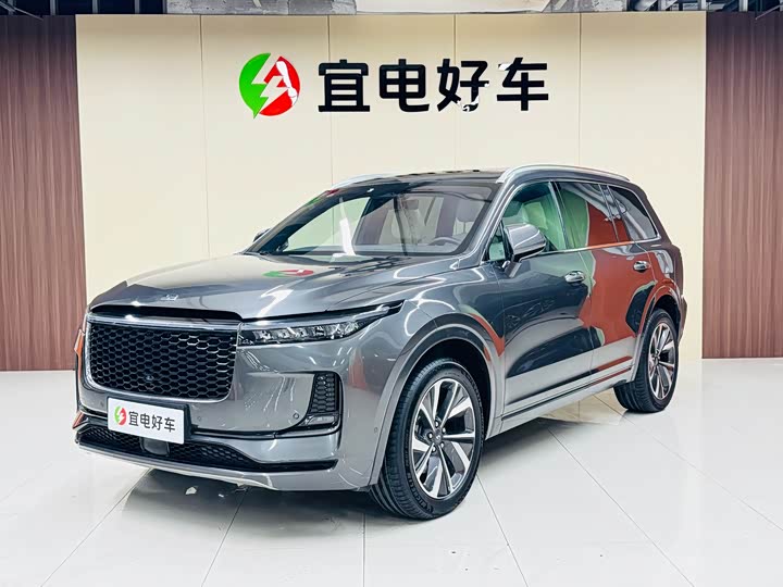 Фото 1 - LiXiang One