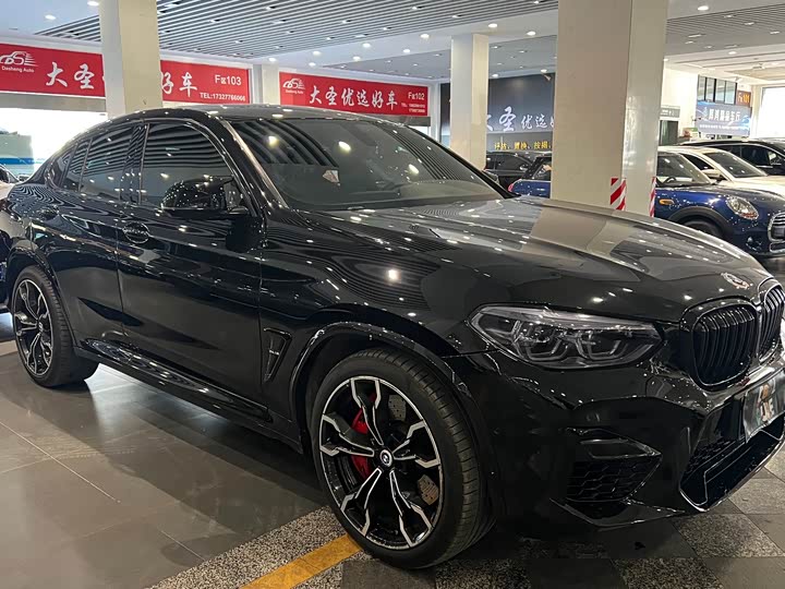 Фото 3 - BMW X4 M