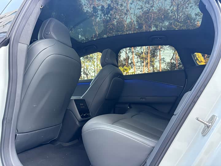 Фото 8 - XPeng F57