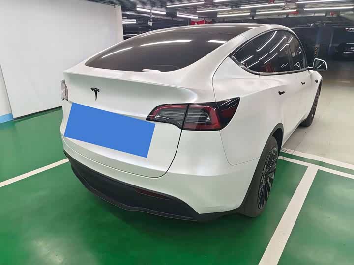 Фото 7 - Tesla Model Y