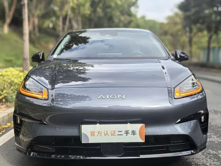 Фото 2 - GAC Aion RT