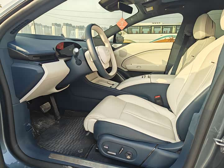 Фото 7 - Zeekr 007