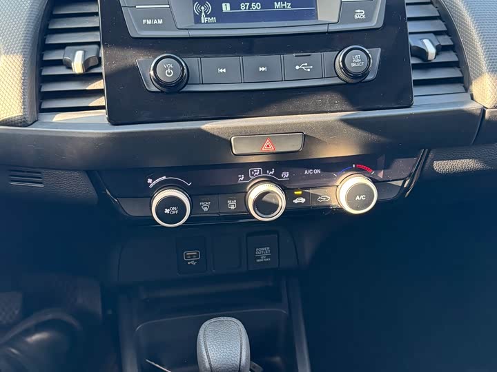 Фото 8 - Honda Life