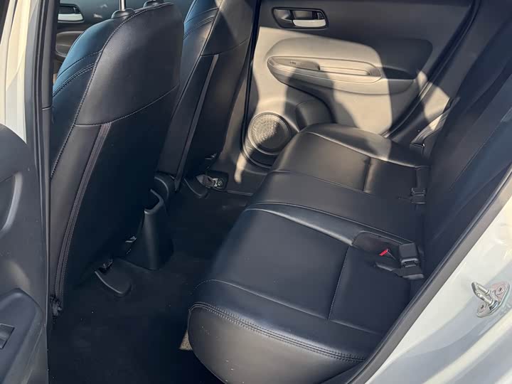 Фото 9 - Honda Life