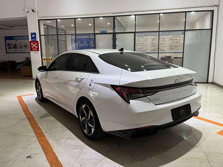 Фото 7 - Hyundai Elantra N line