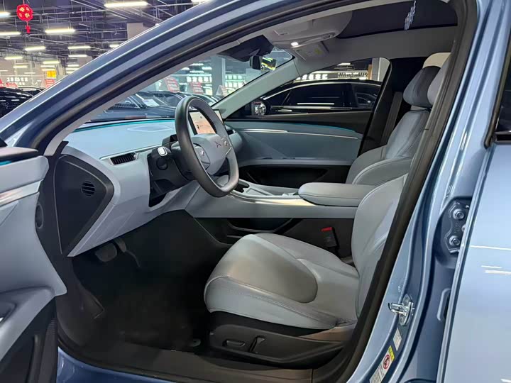 Фото 6 - XPeng Mona M03