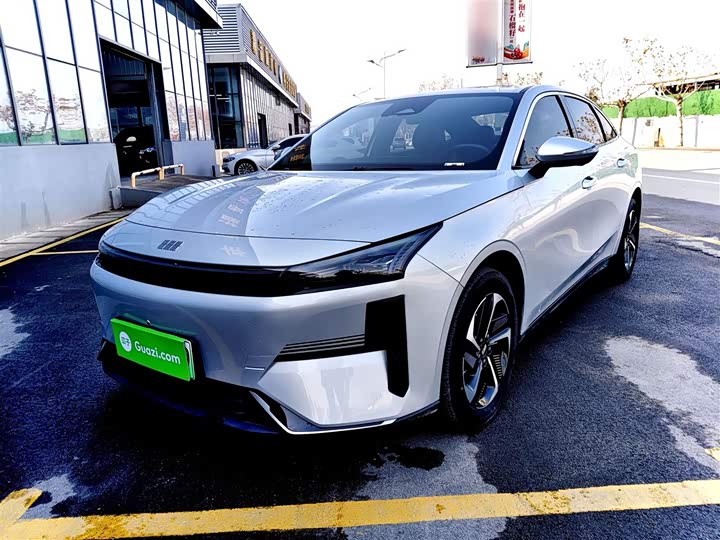 Фото 2 - Geely Galaxy L6