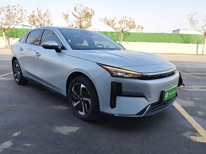 Фото 4 - Geely Galaxy L6