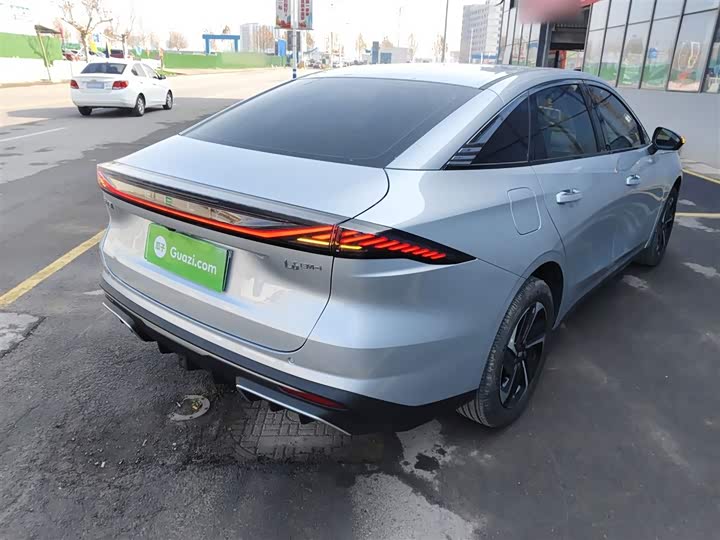 Фото 7 - Geely Galaxy L6