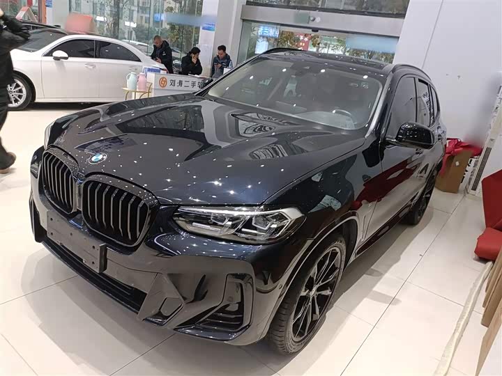 Фото 2 - BMW X3