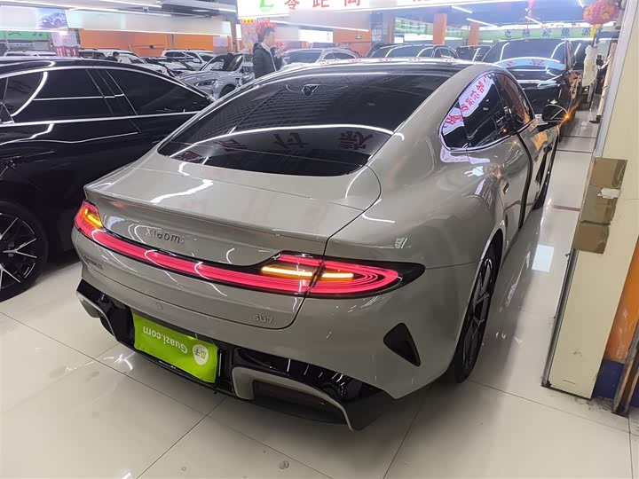 Фото 7 - Xiaomi SU7