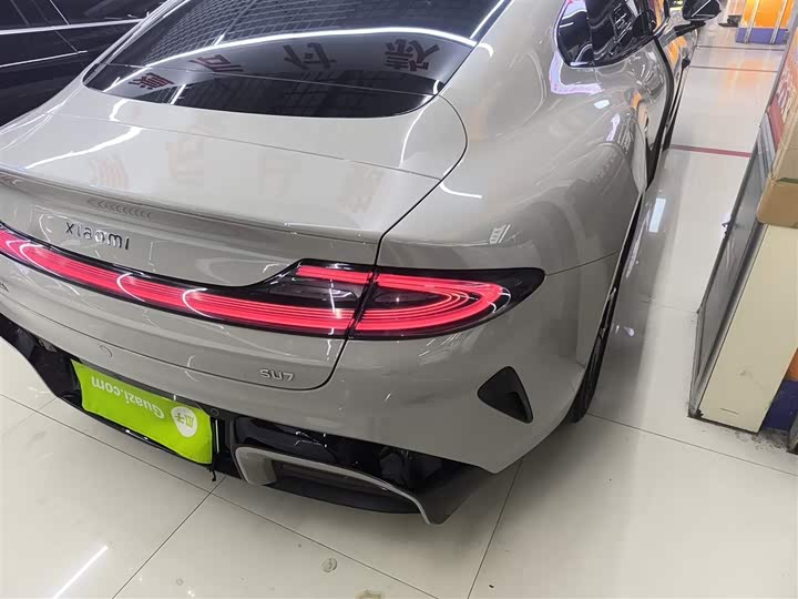 Фото 8 - Xiaomi SU7