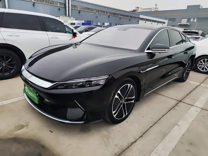 Фото 2 - BYD Han