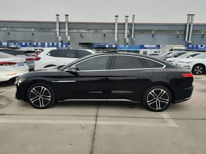 Фото 5 - BYD Han