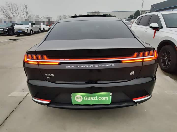 Фото 6 - BYD Han