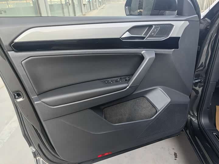 Фото 7 - Volkswagen Tayron