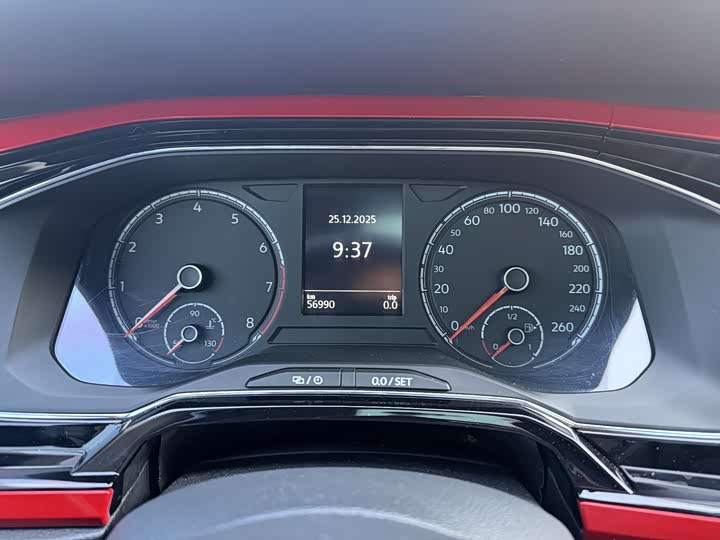 Фото 7 - Volkswagen Polo