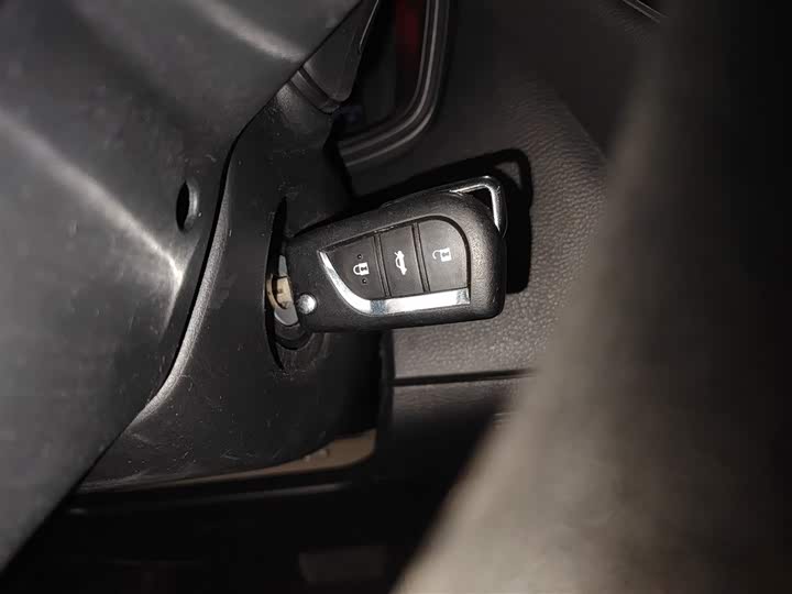 Фото 9 - Toyota Levin