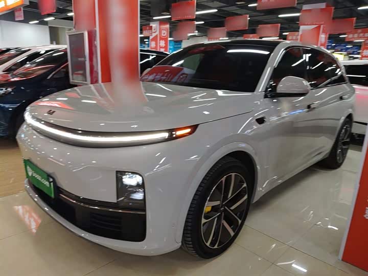 Фото 1 - LiXiang L7