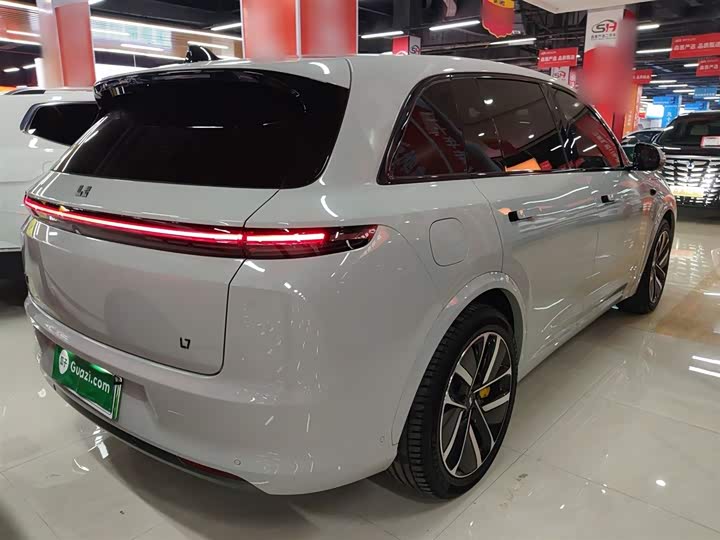 Фото 7 - LiXiang L7