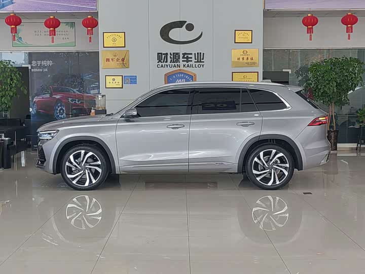 Фото 3 - Geely Monjaro