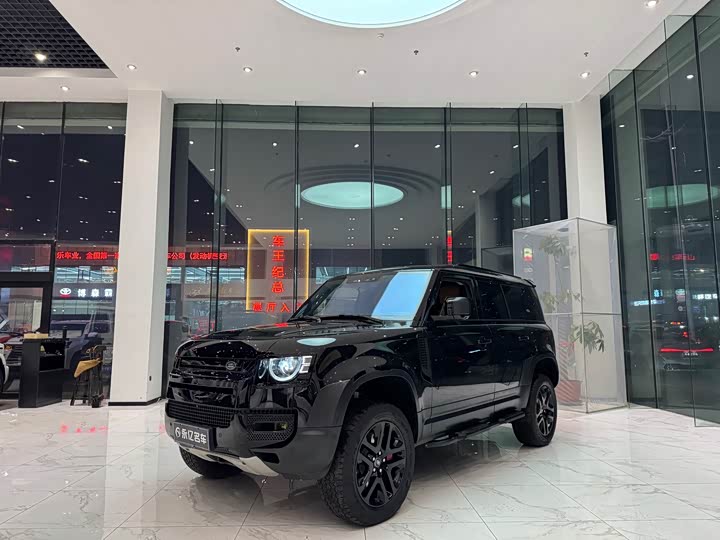 Фото 1 - Land Rover Defender