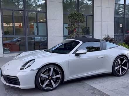 Фото 1 - Porsche 911