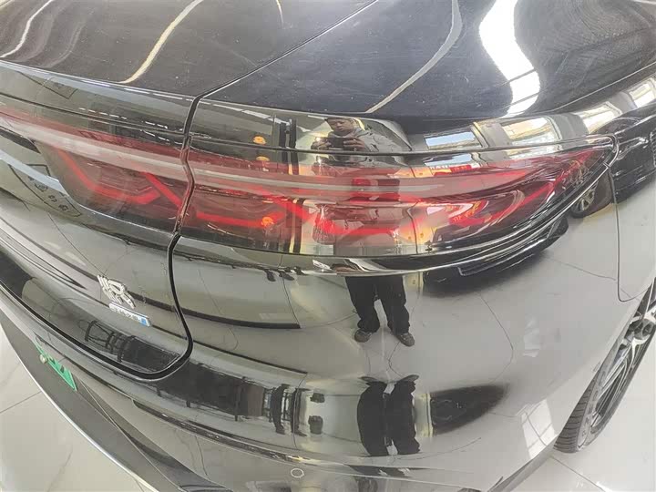 Фото 8 - BYD Han