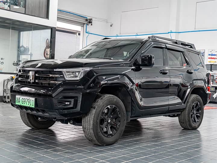 Фото 1 - Tank 400 Hybrid