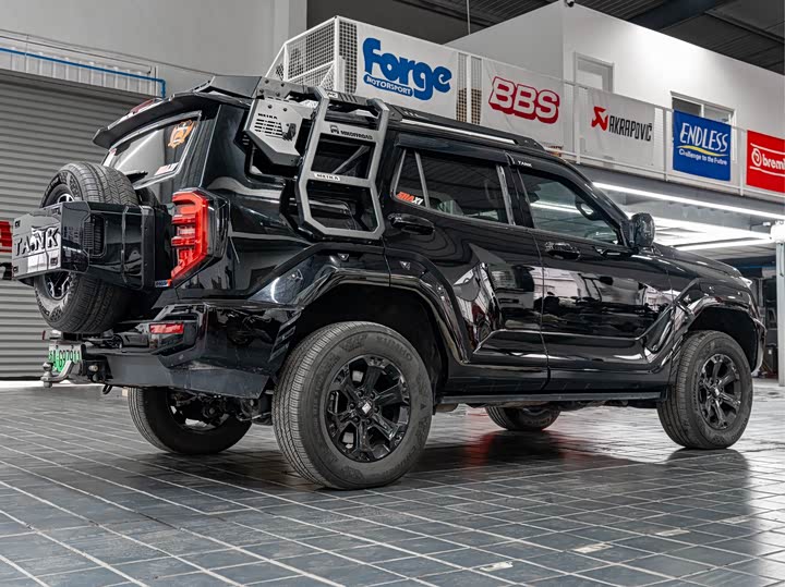 Фото 8 - Tank 400 Hybrid