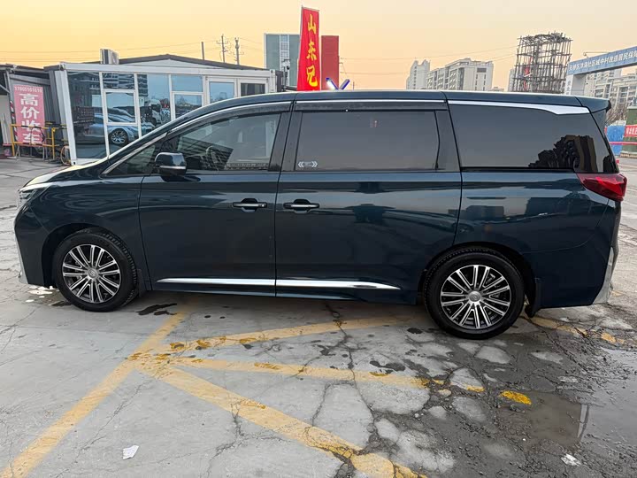 Фото 7 - GAC Trumpchi M8