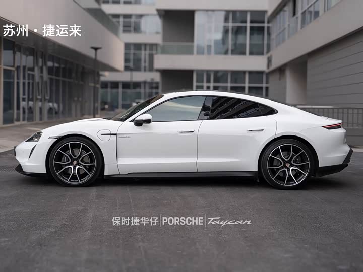 Фото 3 - Porsche Taycan