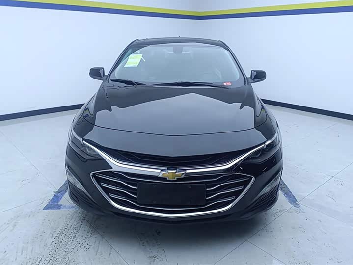 Фото 2 - Chevrolet Malibu XL