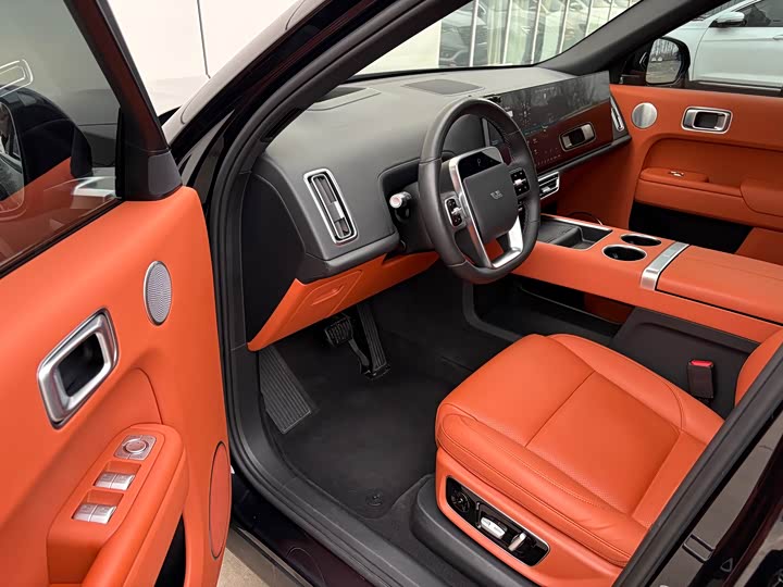 Фото 7 - LiXiang L8