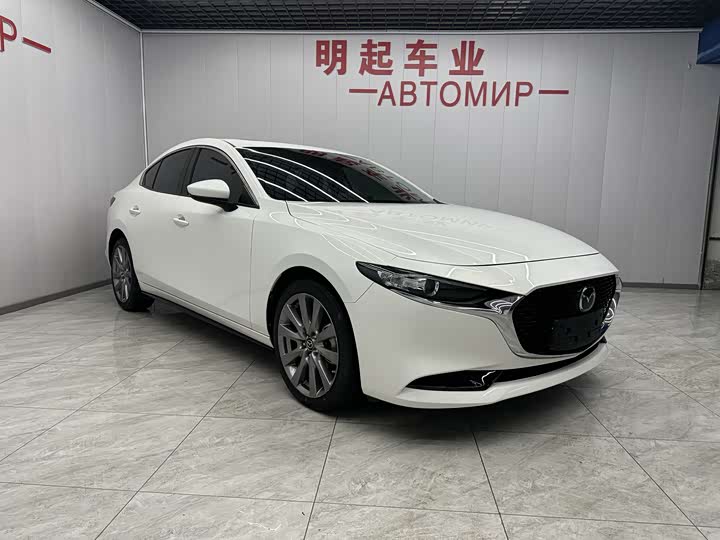 Фото 2 - Mazda 3 (Axela)