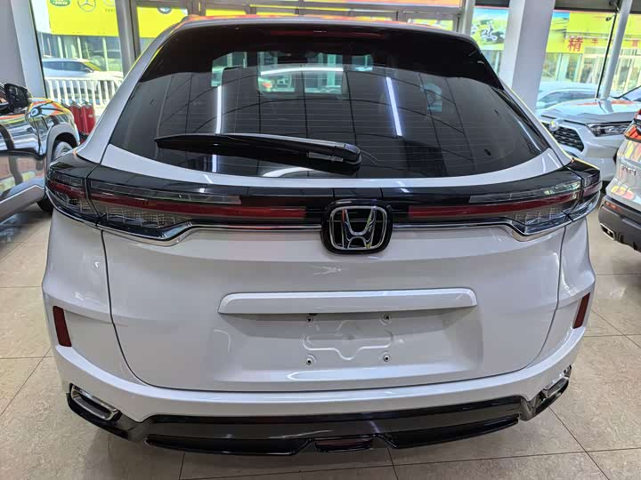 Фото 6 - Honda UR-V