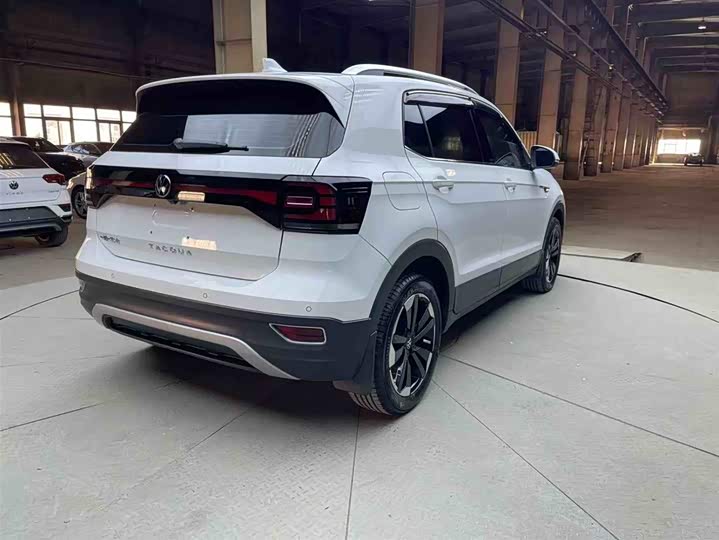 Фото 5 - Volkswagen Tacqua