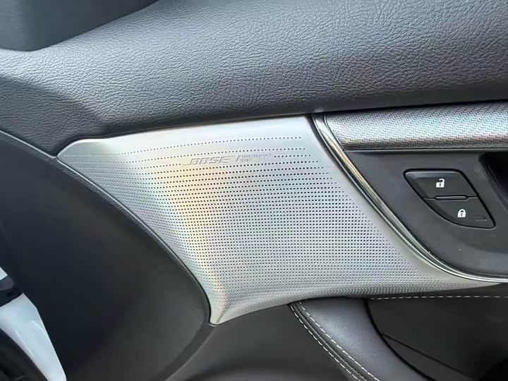 Фото 5 - Cadillac CT5