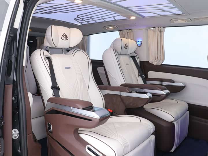 Фото 7 - Mercedes-Benz Vito