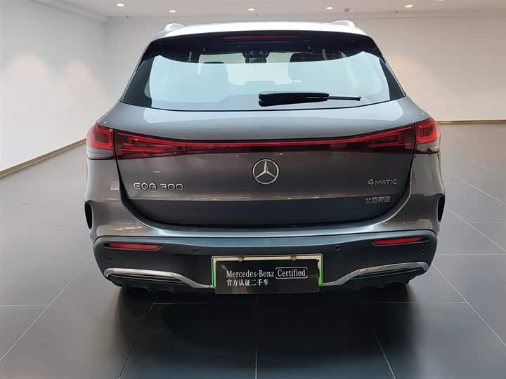 Фото 4 - Mercedes-Benz EQA