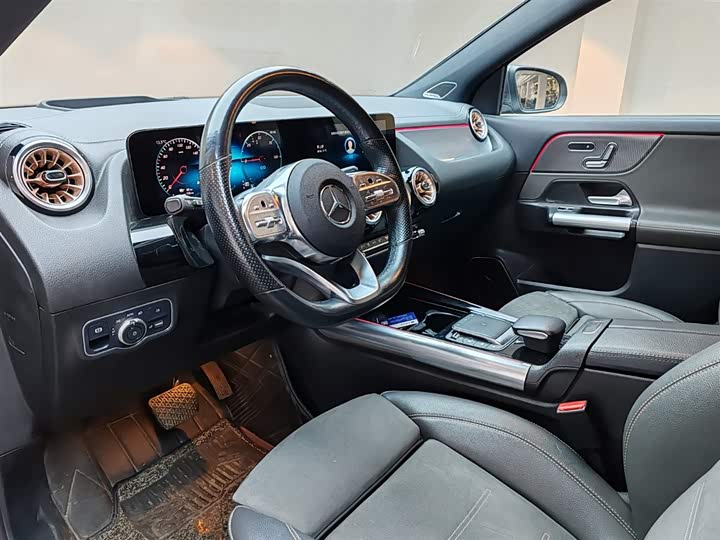 Фото 8 - Mercedes-Benz EQA