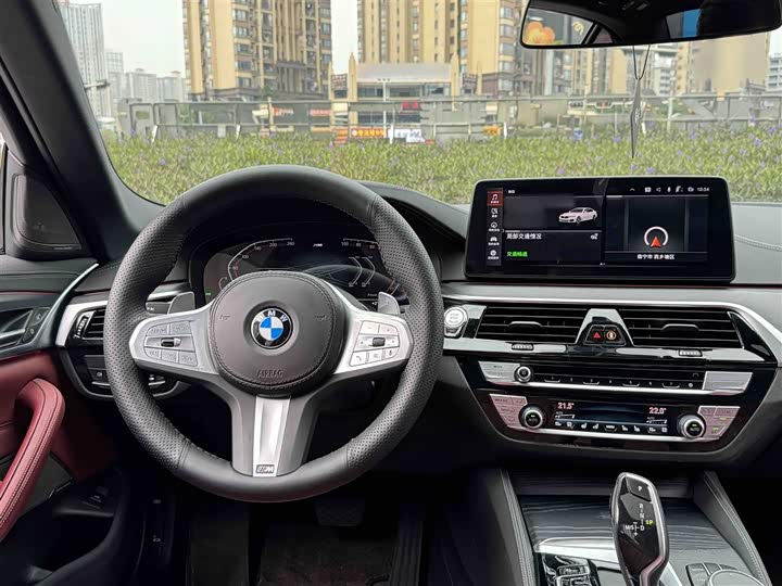 Фото 3 - BMW 5 Series