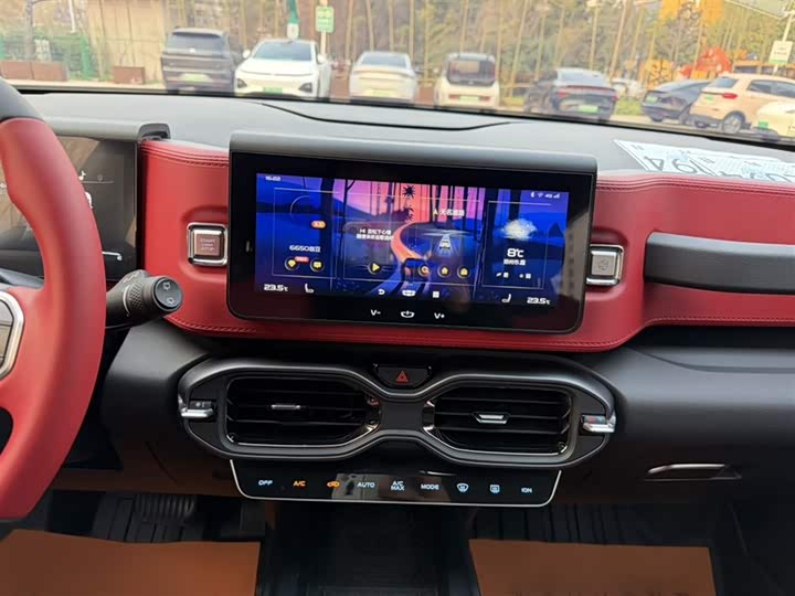 Фото 6 - Geely Icon