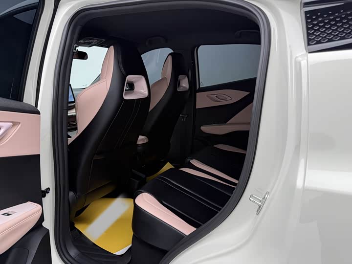 Фото 9 - BYD Seagull