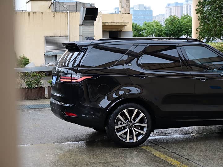 Фото 7 - Land Rover Discovery