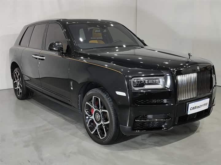Фото 8 - Rolls-Royce Cullinan